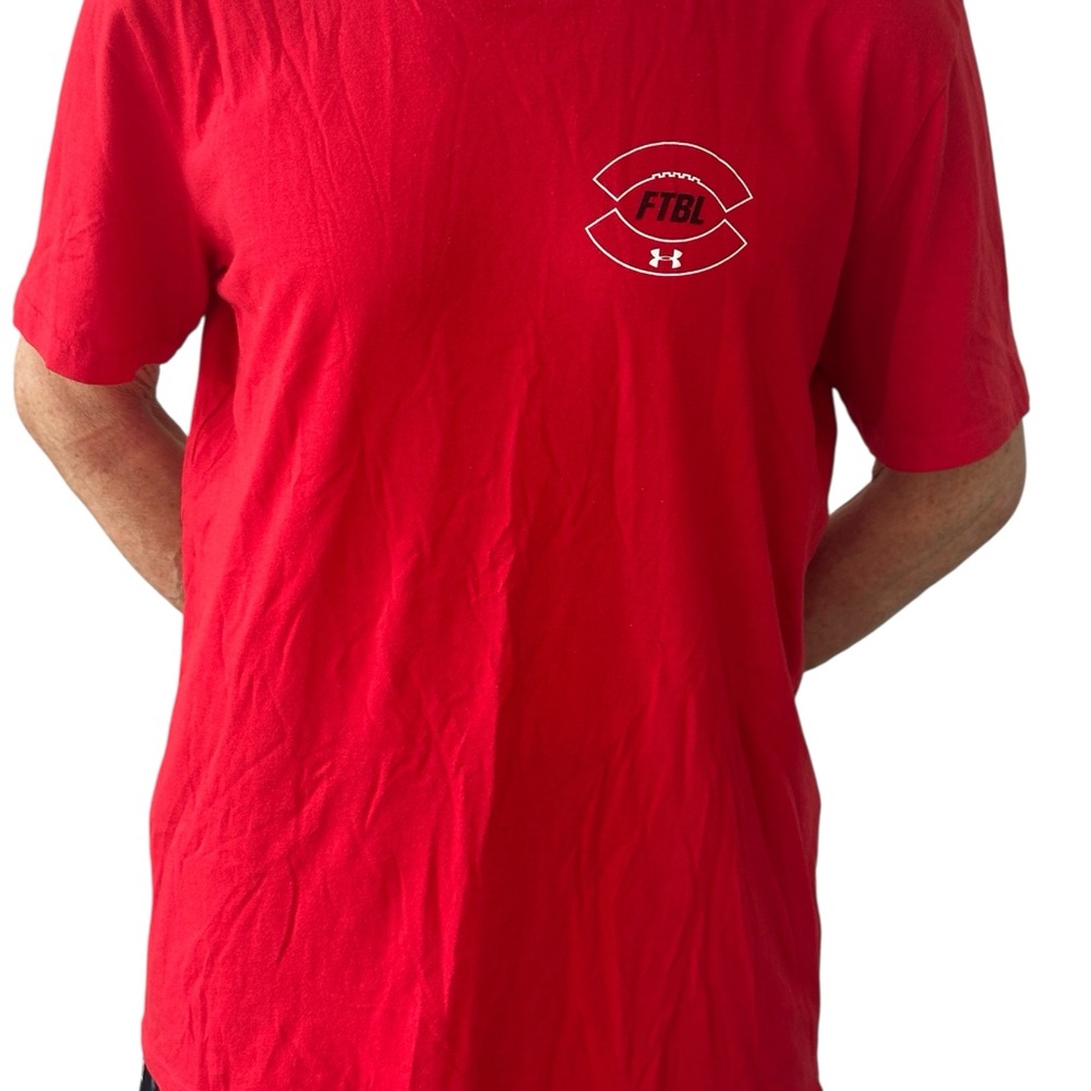 Under Armour Red Short Sleeve Tee HeatGear Red Football Graphic Tee Men’s XL - Picture 3 of 10
